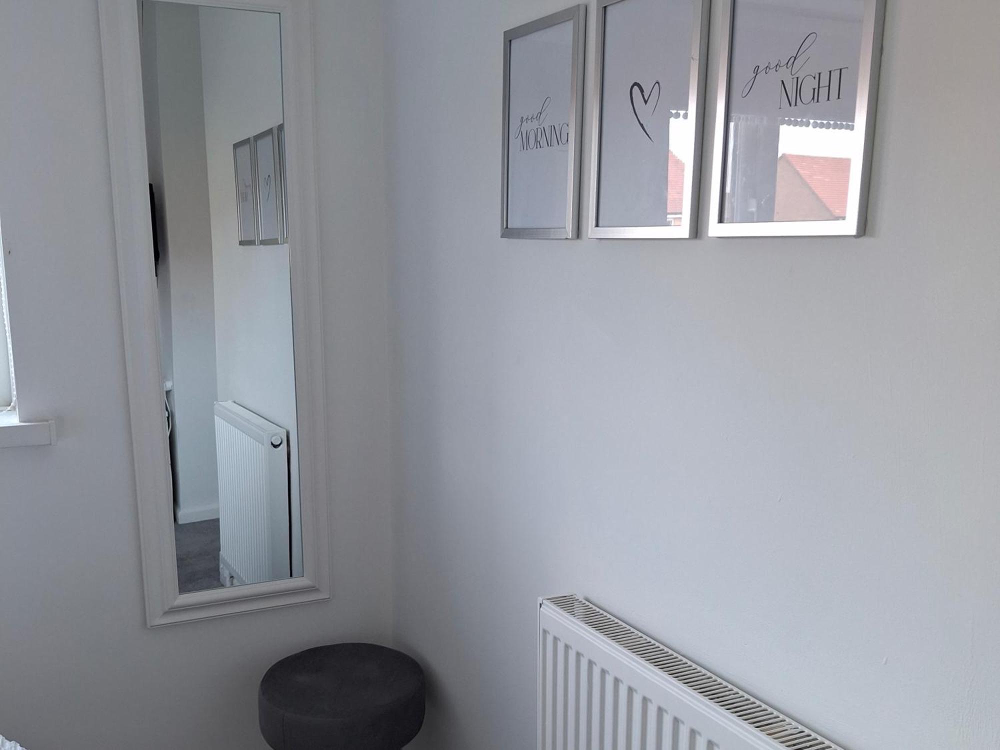Home From Home Guest House Rochford Oda fotoğraf